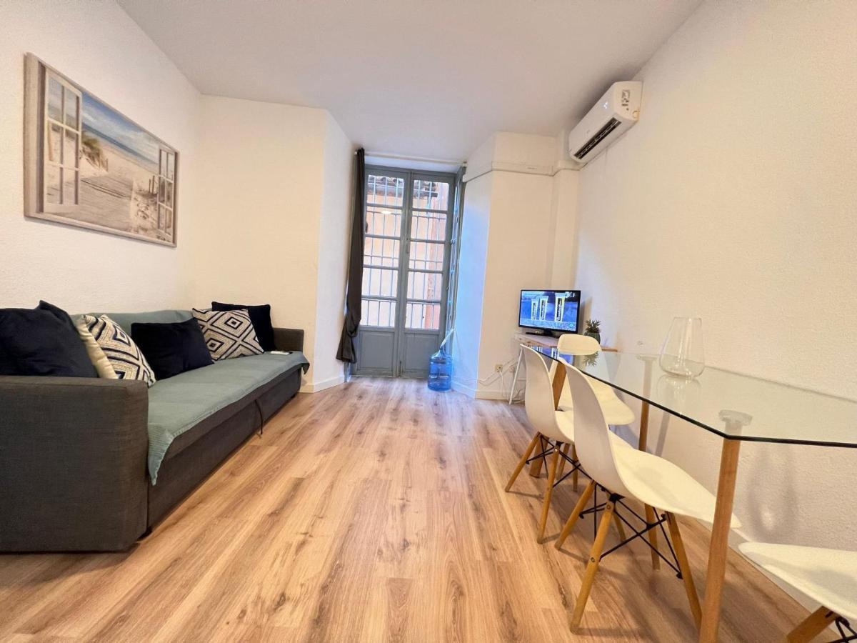 Apartment S2plaza De La Merced Especial Grupos Con Parking Malaga